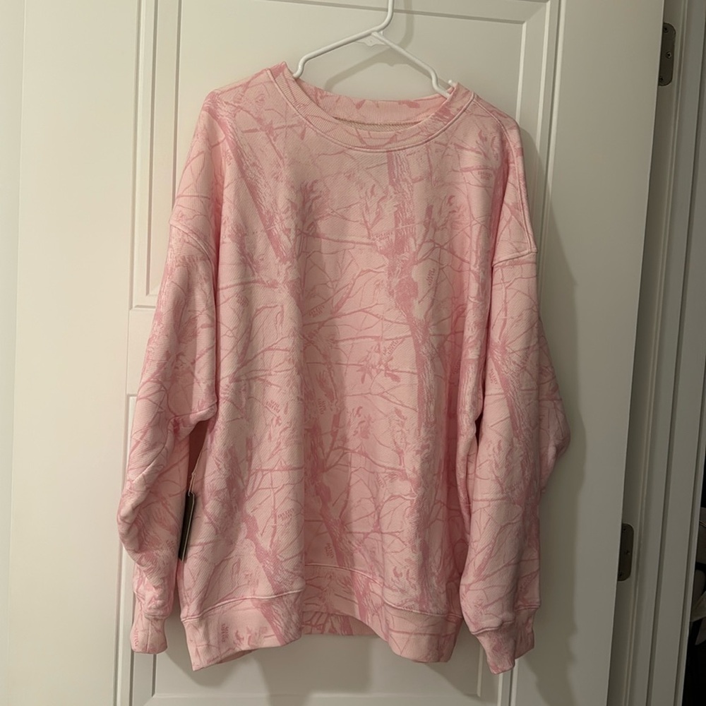 Pink Woodland Camo Dairy Boy Sweatshirt - NWT